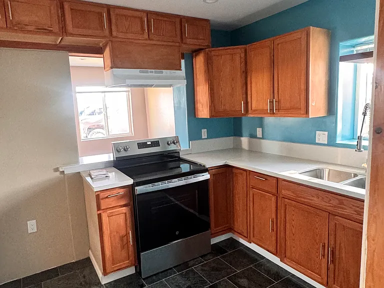 11754 Hardy Ave #1 — Photo 9