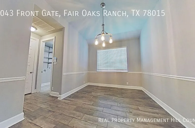 29043 Front Gate — Photo 9