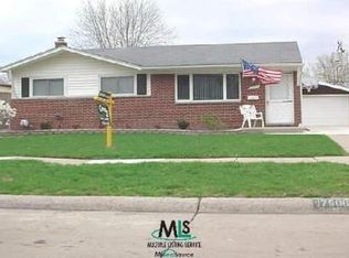 17506 Grettel Ave, Fraser, MI 48026