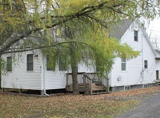 411 S River St, Cook, MN 55723