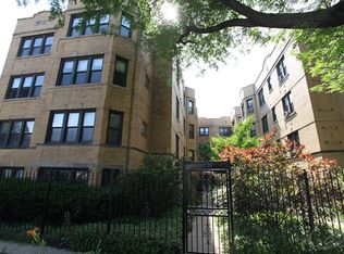 2838 N Francisco Ave APT 2B, Chicago, IL 60618