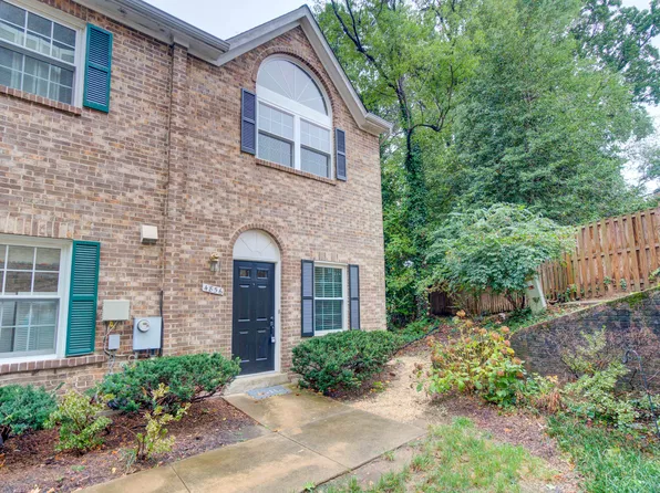 4856 10th St S, Arlington, VA 22204