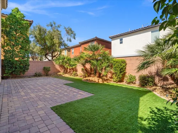 628 Wounded Star Ave, Las Vegas, NV 89178