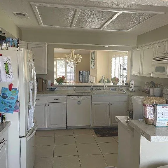 236 Vista Royale Cir E — Photo 5