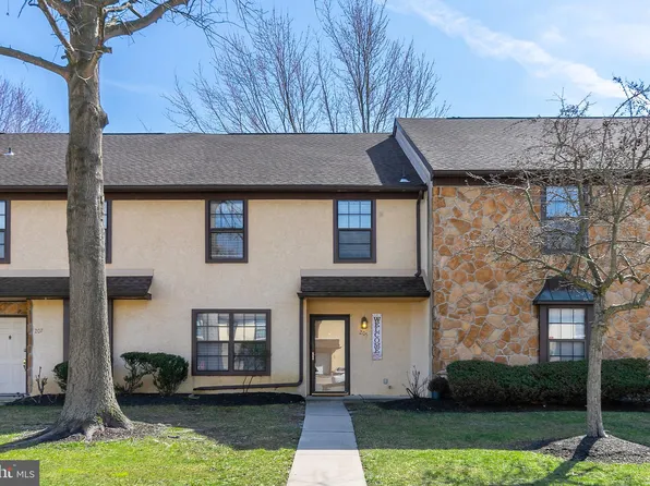 205 Allens Ln #1317, Mullica Hill, NJ 08062