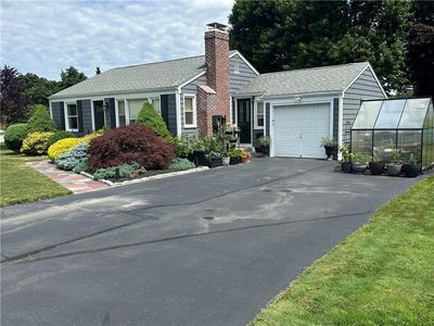 76 Poplar Dr, Cranston, RI, 02920