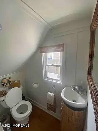 320 Sunset Dr S — Photo 13