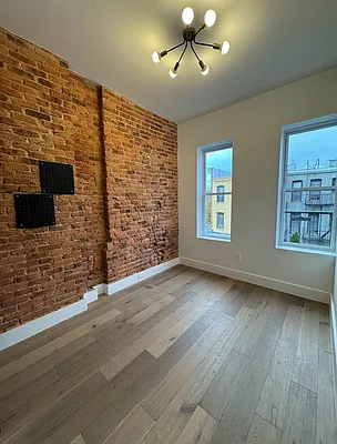 Rented by MADEHOME | media 12