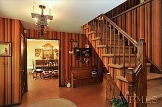 2nd image of 9 Saddle Ct