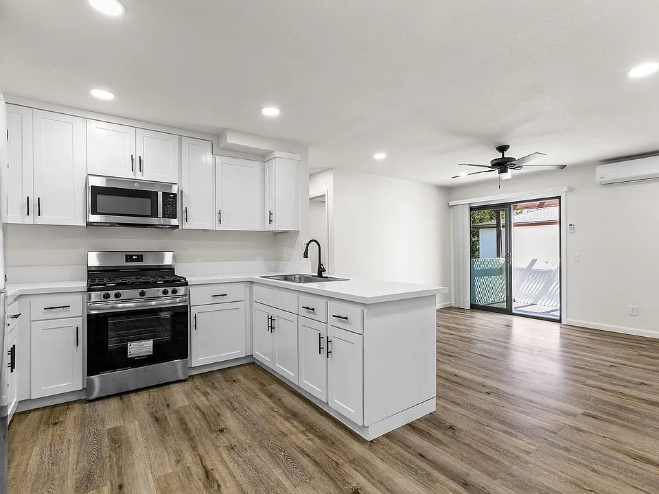 169 Brightwood Ave
