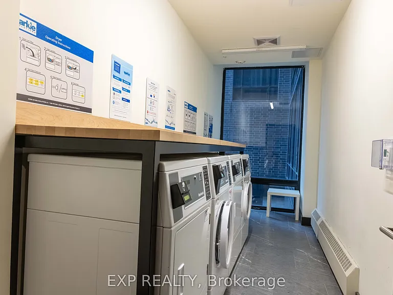 145 Columbia St W #928 — Photo 25