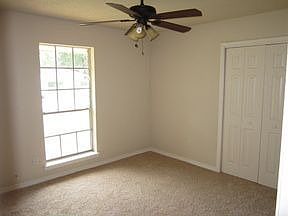 2nd image of 5910 Yukon Dr