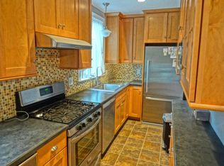 106 2nd St #1, Newport, RI 02840