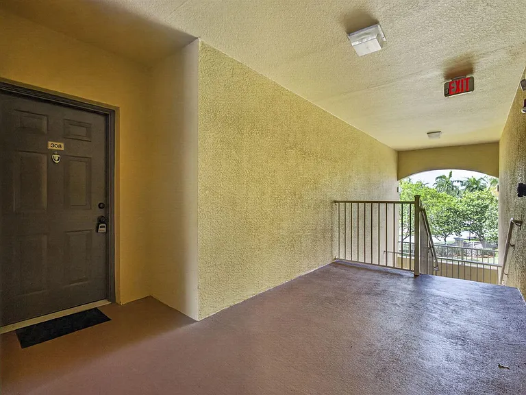 6510 Emerald Dunes Dr #308 — Photo 4