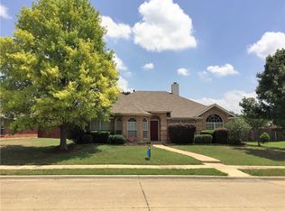3707 Blossom Dr, Sachse, TX 75048