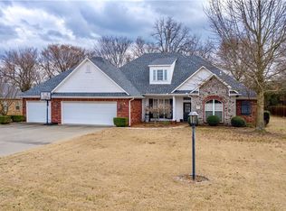 6900 Southfield Dr, Fort Smith, AR 72916
