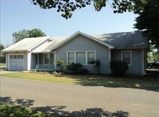 311 W Emmett St, Shawnee, OK 74804