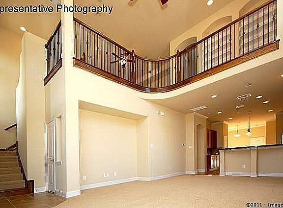 2nd image of 8627 Naomi St