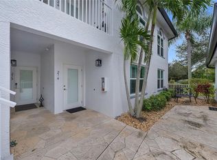 2120 Cay Lagoon Dr APT 214, Naples, FL 34109