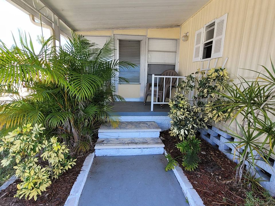 1st image of 3390 Gandy Blvd #133