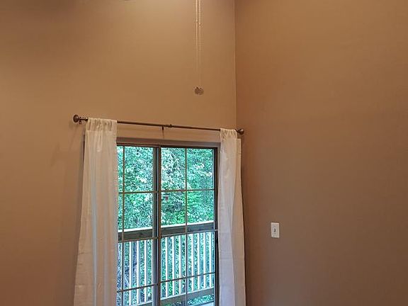 Living Room with Ceiling Fan