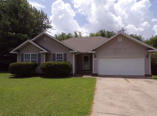 646 E Woodland St, Republic, MO 65738