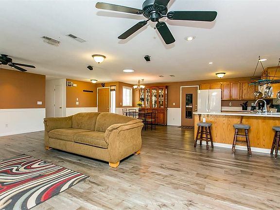 4th image of 6703 Fenway Dr