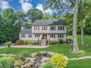 4 Joan Dr, Stanhope, NJ
