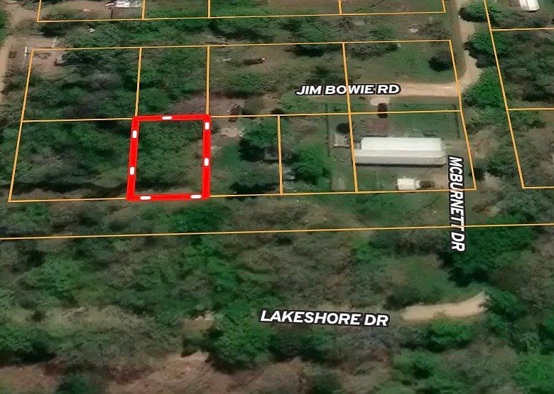 2nd image of 500 Lake Shore Dr