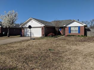 1240 Pyramid Dr, Conway, AR 72034