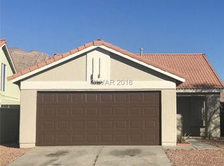 472 Searchlight Dr, Las Vegas, NV 89110