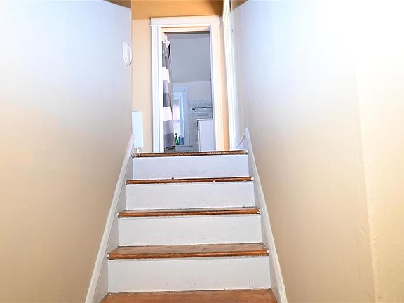 4th image of 5319 N Kingshighway Blvd