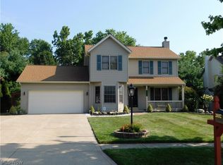 20192 Homestead Park Dr, Strongsville, OH 44149
