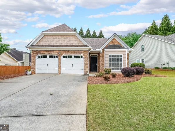 905 Downyshire Dr, Lawrenceville, GA 30044