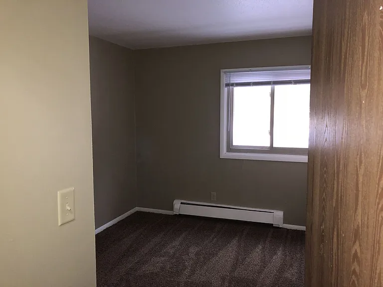 7700 Bloomington Ave South — Photo 19