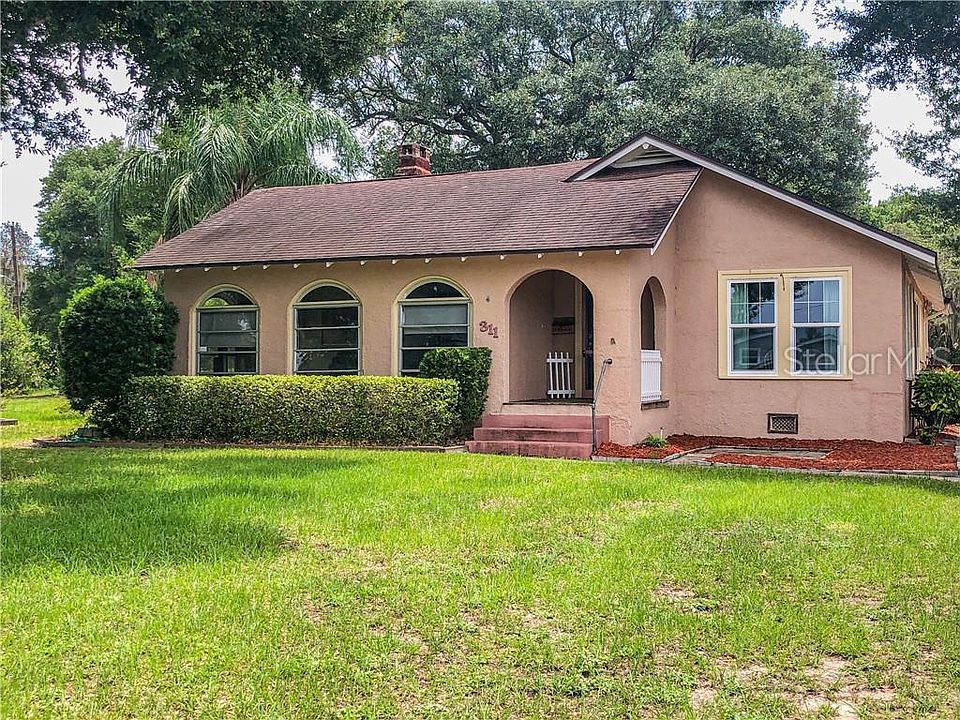 1st image of 311 Hillcrest Dr