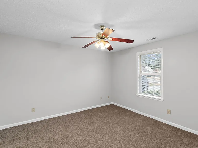 152 Settlers Cir — Photo 19