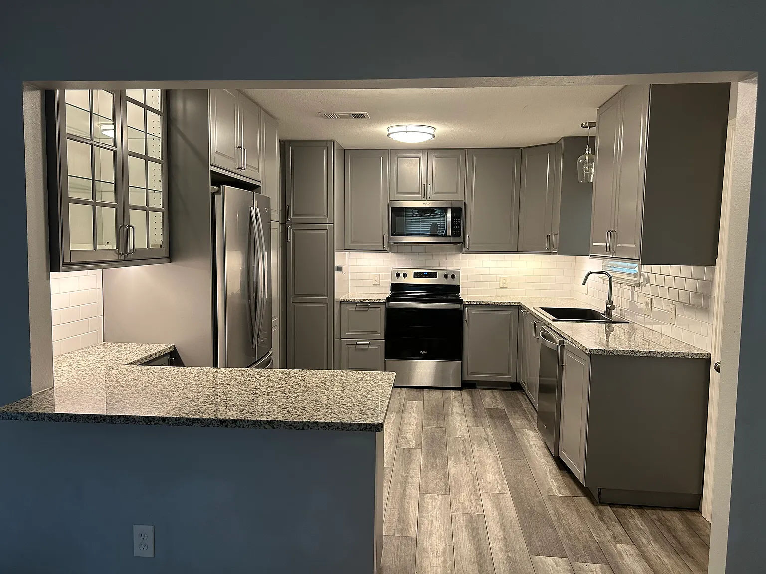 2 bed, 1150 sqft, $2,000 — Photo 1