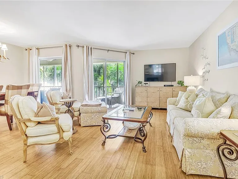 3200 Binnacle Dr #D3 — Photo 9