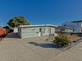 2015 Robinson St #2015, Redondo Beach, CA 90278