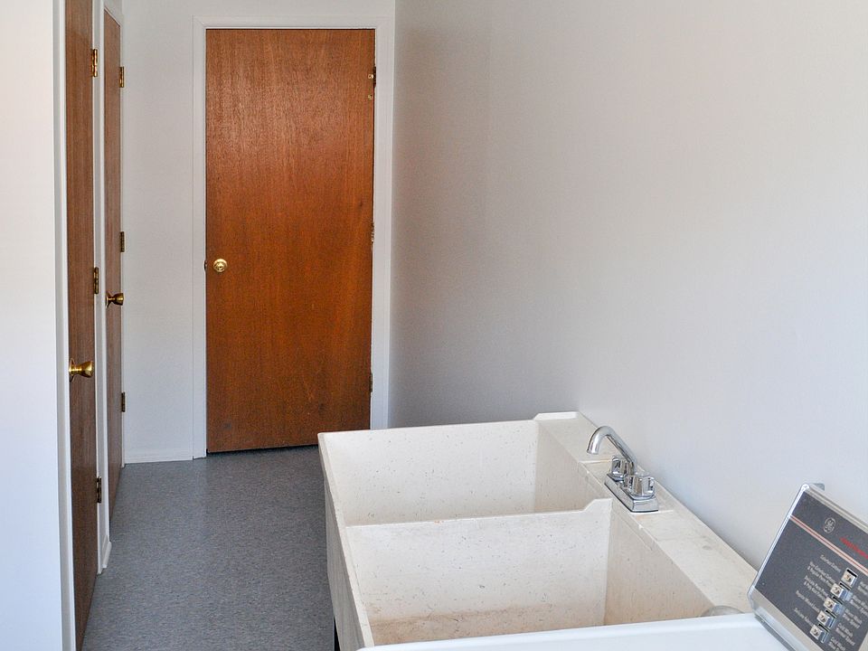 First Floor Laundry Area