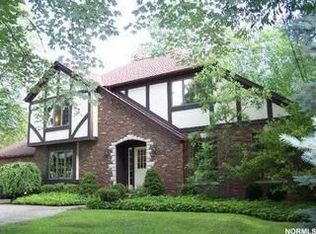 1744 Mattingly Rd, Hinckley, OH 44233