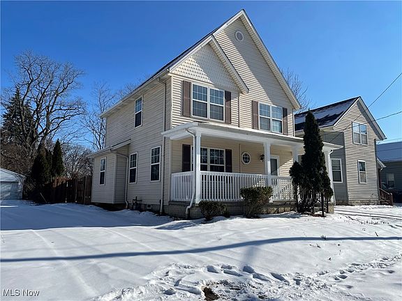 3rd image of 3649 E 57th St