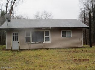 13702 R Dr N, Battle Creek, MI 49014