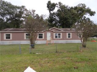 17493 Western Hill Dr, Conroe, TX 77302