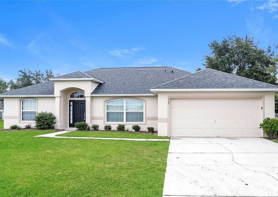 1st image of 727 DEL RIO WAY