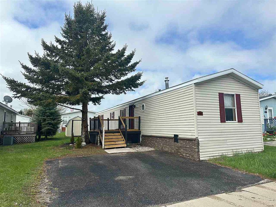 1st image of 6685 M 66 N Lot 86