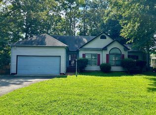 1520 Crawford Wood Dr, Midlothian, VA 23114