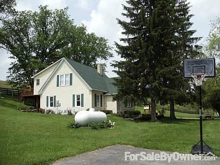 Awsome yard for recreation, farming or gardening.