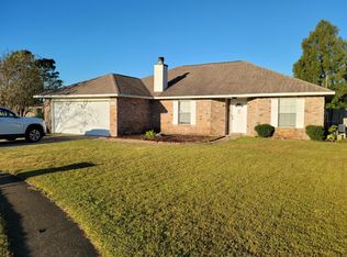 9883 Andrew Ct, Navarre, FL 32566